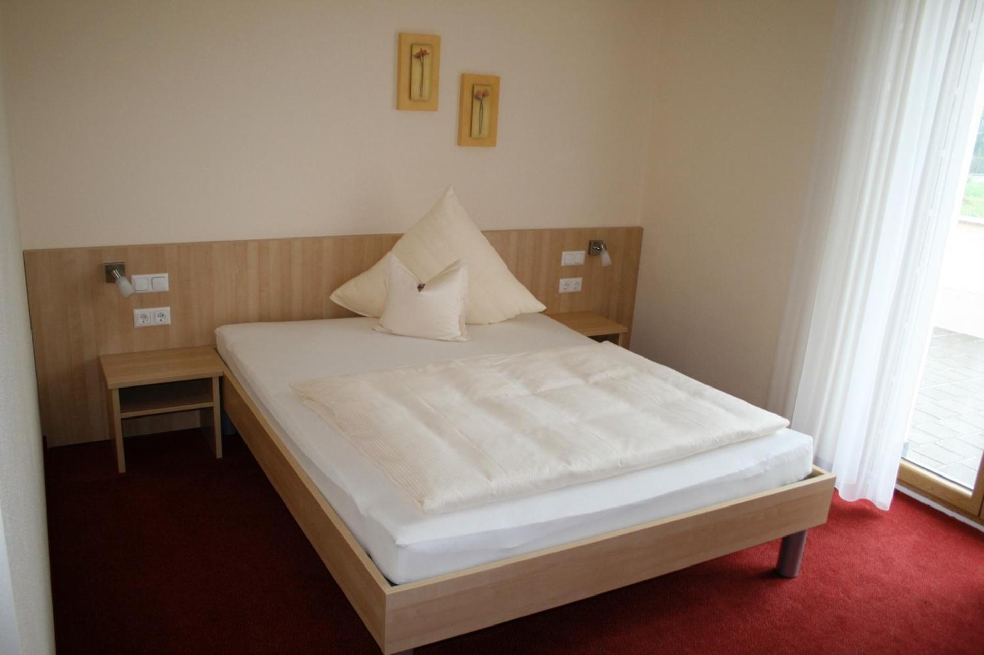 Landhotel Winter Affing エクステリア 写真